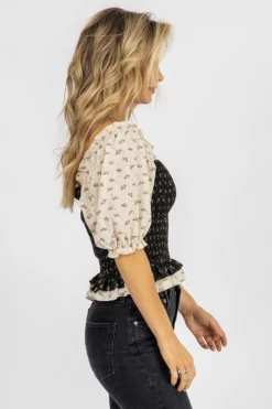 2.7 AUGUST APPAREL CLOTHING FLORAL SMOCK CONTRAST TOP