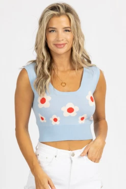 BAILEY ROSE BABY BLUE DAISY SWEATER TANK