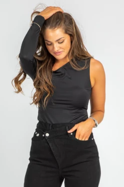 LE LIS BLACK ASYMMETRICAL ONE SLEEVE BODYSUIT CLOTHING
