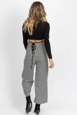 MISS LOVE NEW ARRIVALS B+W CHECK PRINT WIDE LEG PANT