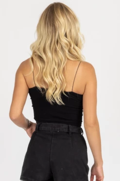 DYNAMIC FASHION BLACK ELASTIC STRAP RIBBED BRALETTE