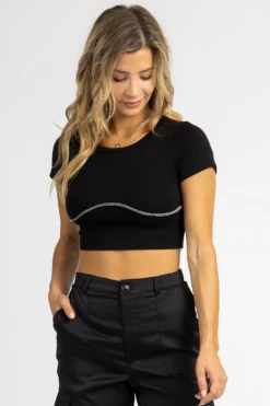 BAILEY ROSE CLOTHING BLACK EXPOSED STITCH CROP TEE
