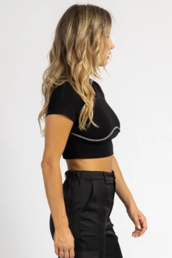 BAILEY ROSE CLOTHING BLACK EXPOSED STITCH CROP TEE