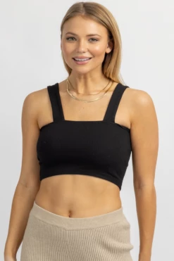 THE FREE YOGA BLACK SQUARENECK KNIT CROP TANK