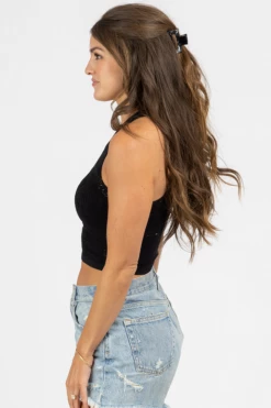 DYNAMIC FASHION BLACK MESH PATTERN CROP TANK CLOTHING