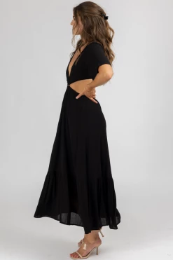 MADE WITH LOVE CLOTHING BLACK O-RING FLUTTER SLEEVE MAXI DRESS