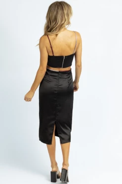 BLUE BLUSH BLACK PLUM CONTRAST TRIM SATIN MIDI DRESS NEW ARRIVALS 11 BLUE BLUSH BLACK PLUM CONTRAST TRIM SATIN MIDI DRESS NEW ARRIVALS