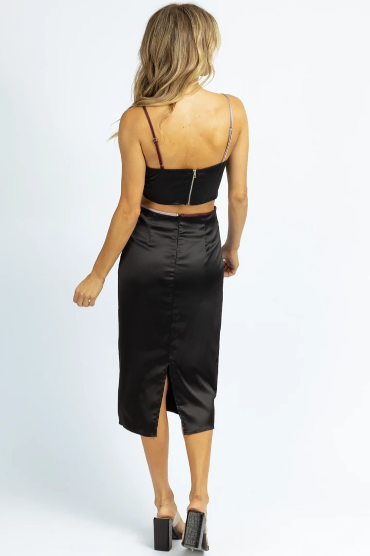 BLUE BLUSH BLACK PLUM CONTRAST TRIM SATIN MIDI DRESS NEW ARRIVALS 6 BLUE BLUSH BLACK PLUM CONTRAST TRIM SATIN MIDI DRESS NEW ARRIVALS