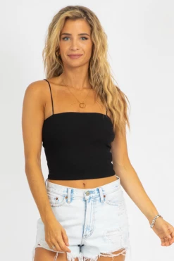 TREND NOTES BLACK RIBBED CAMI CROP CLOTHING