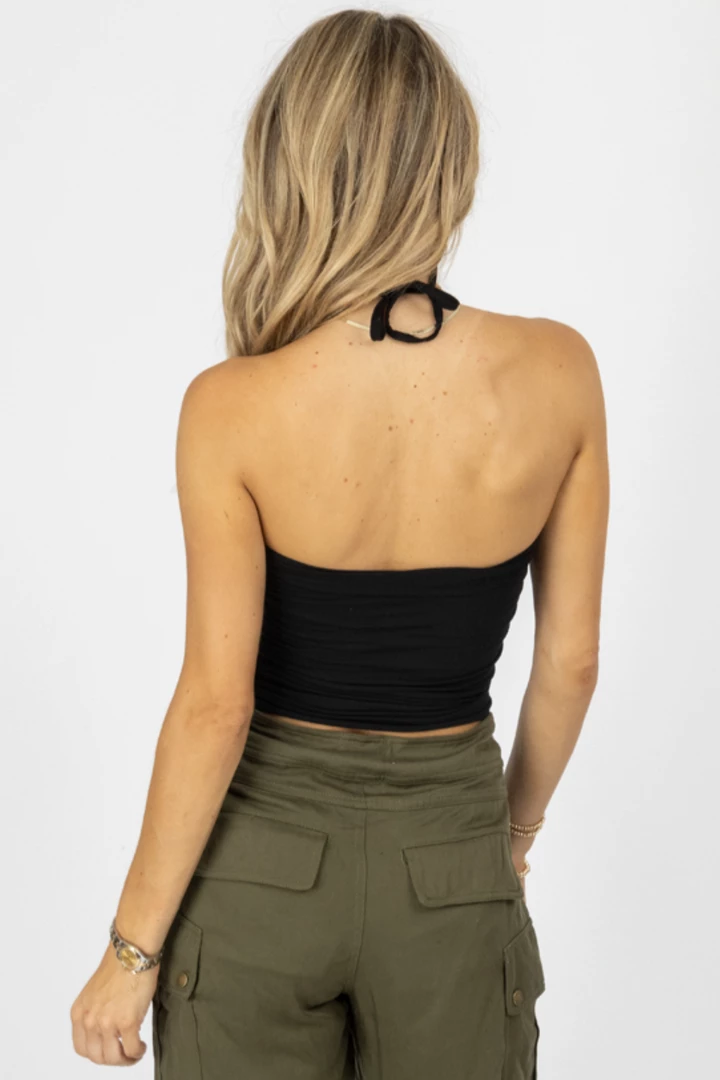 ET CLET BLACK RUCHED SIDE HALTER STRAP CROP NEW ARRIVALS 6 ET CLET BLACK RUCHED SIDE HALTER STRAP CROP NEW ARRIVALS