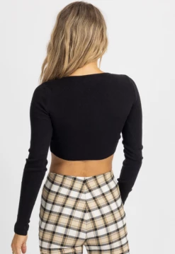 EMORY PARK BLACK SELF PIPING KNIT LONG SLEEVE CROP NEW ARRIVALS