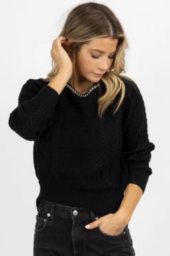 FORE COLLECTION NEW ARRIVALS BLACK CHAIN NECKLINE OPEN BACK SWEATER