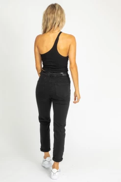 Q2 CLOTHING BLACK STRAIGHT LEG JEANS