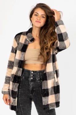 THE FREE YOGA BLACK + BEIGE GRID SHERPA JACKET