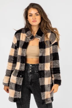 THE FREE YOGA BLACK + BEIGE GRID SHERPA JACKET