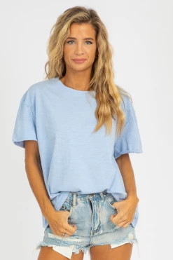 TREND NOTES BLUE WASHED OVERSIZED TEE CLOTHING