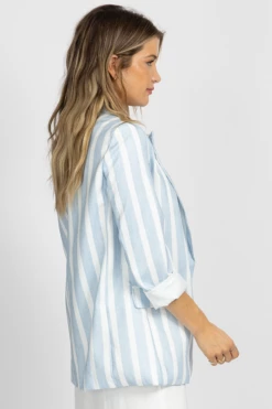 SUNDAY UP NEW ARRIVALS LIGHT BLUE STRIPED NOTCHED COLLAR BLAZER