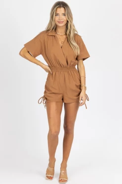 LE LIS BROWN SIDE SHIRRED COLLARED ROMPER NEW ARRIVALS