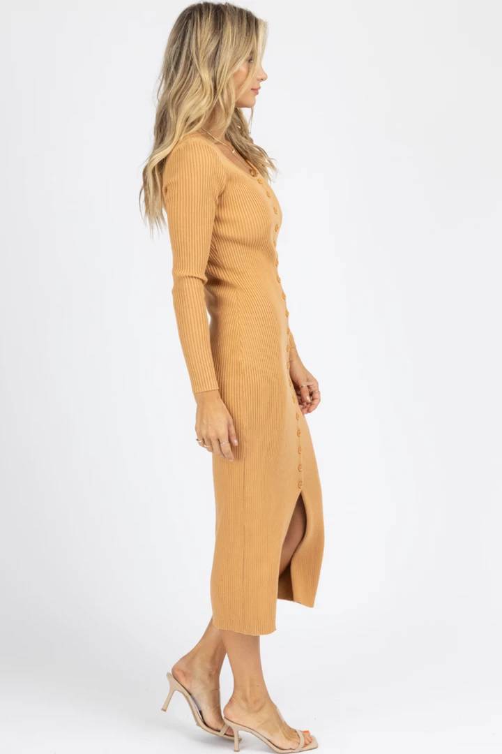 DEE ELLY NEW ARRIVALS CAMEL RIBBED KNIT BUTTON FRONT MIDI DRESS 4 DEE ELLY NEW ARRIVALS CAMEL RIBBED KNIT BUTTON FRONT MIDI DRESS
