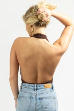 OLIVACEOUS NEW ARRIVALS CHESTNUT PLUNGE HALTER BACKLESS BODYSUIT