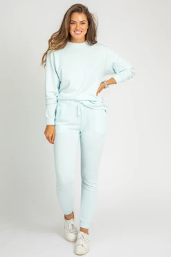 TREND NOTES CLOTHING SOFT COTTON CANDY BLUE CREWNECK SWEATER