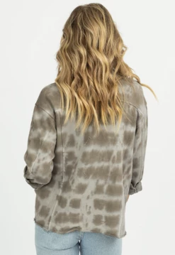 OLIVACEOUS GREIGE DYED OVERSIZE SHIRT JACKET