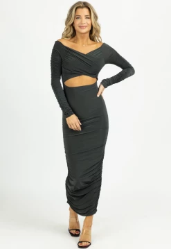 ENDLESS BLU NEW ARRIVALS HUNTER OFF-SHOULDER SHIRRED SLINKY MIDI DRESS 10 ENDLESS BLU NEW ARRIVALS HUNTER OFF-SHOULDER SHIRRED SLINKY MIDI DRESS