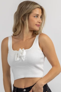 PROMESA NEW ARRIVALS IVORY BOW BLISS KNIT RIBBED TANK