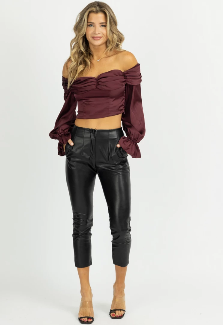 FATE BY LFD BLACK PLEATED HIGH RISE PANTS 3 FATE BY LFD BLACK PLEATED HIGH RISE PANTS