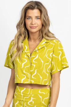 LE LIS LIME LINEN ABSTRACT OPEN-BACK TOP NEW ARRIVALS 18 LE LIS LIME LINEN ABSTRACT OPEN-BACK TOP NEW ARRIVALS