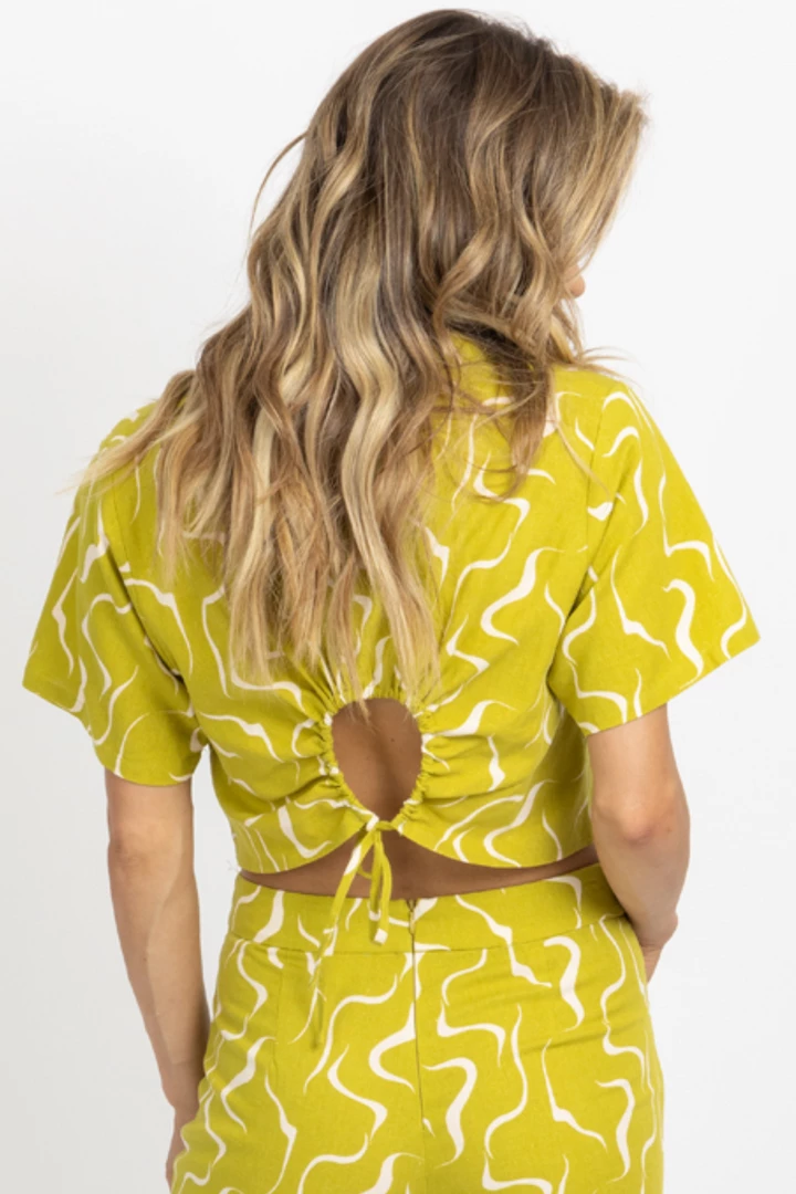 LE LIS LIME LINEN ABSTRACT OPEN-BACK TOP NEW ARRIVALS 4 LE LIS LIME LINEN ABSTRACT OPEN-BACK TOP NEW ARRIVALS
