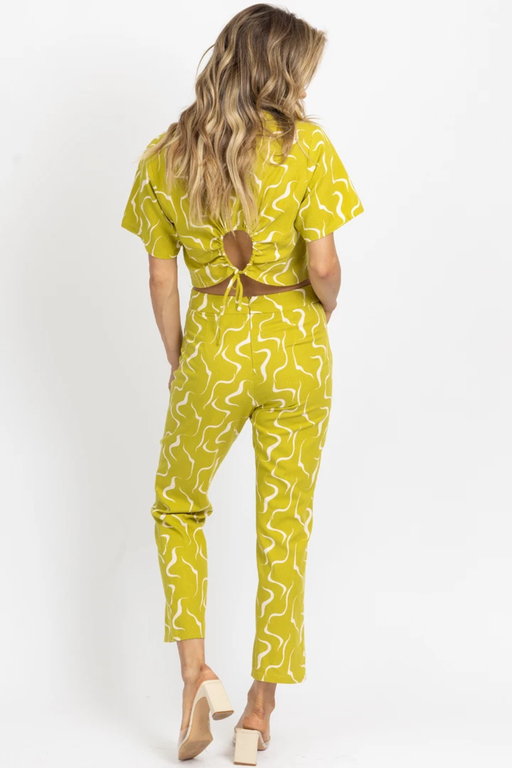 LE LIS LIME LINEN ABSTRACT OPEN-BACK TOP NEW ARRIVALS 9 LE LIS LIME LINEN ABSTRACT OPEN-BACK TOP NEW ARRIVALS