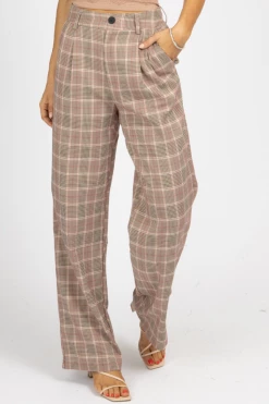 SANS SOUCI CLOTHING MAUVE PLAID PLEATED PANTS