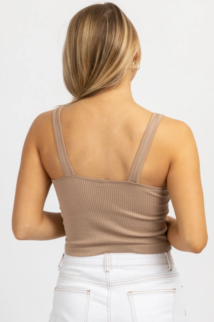 DYNAMIC FASHION MEDIUM NUDE V-RIBBED SLEEVELESS CROP 7 DYNAMIC FASHION MEDIUM NUDE V-RIBBED SLEEVELESS CROP