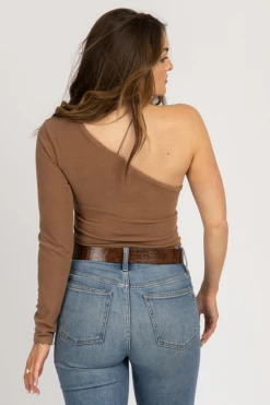 FASCINATION MOCHA SPAGHETTI STRAP CUTOUT BODYSUIT