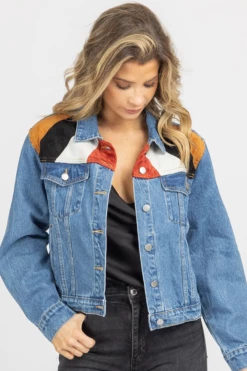 LE LIS SUEDE PATCH RELAXED DENIM JACKET