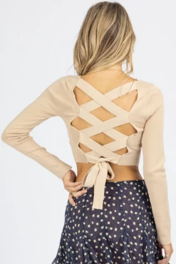 LE LIS NEW ARRIVALS NUDE LONGSLEEVE KNIT TIE BACK CROP TOP