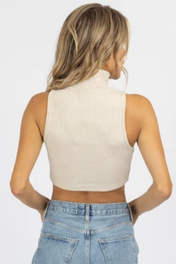 LE LIS OATMEAL MOCKNECK SLEEVELESS CROP TOP 11 LE LIS OATMEAL MOCKNECK SLEEVELESS CROP TOP