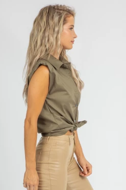 VENTI6 ARMY SLEEVELESS BUTTON FRONT TOP CLOTHING