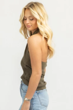 TREND SHOP NEW ARRIVALS OLIVE CROSSNECK HALTER TOP 10 TREND SHOP NEW ARRIVALS OLIVE CROSSNECK HALTER TOP