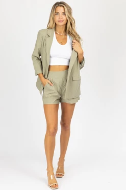 CRESCENT HIGH QUALITY MOSS LINED BLAZER SHORT SET NEW ARRIVALS