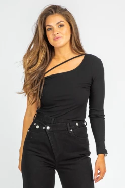 TREND SHOP ONE SLEEVE STRAP DETAIL BODYSUIT CLOTHING