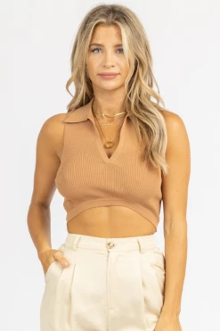 MISS LOVE TERRACOTTA RIBBED COLLARED CROP TANK