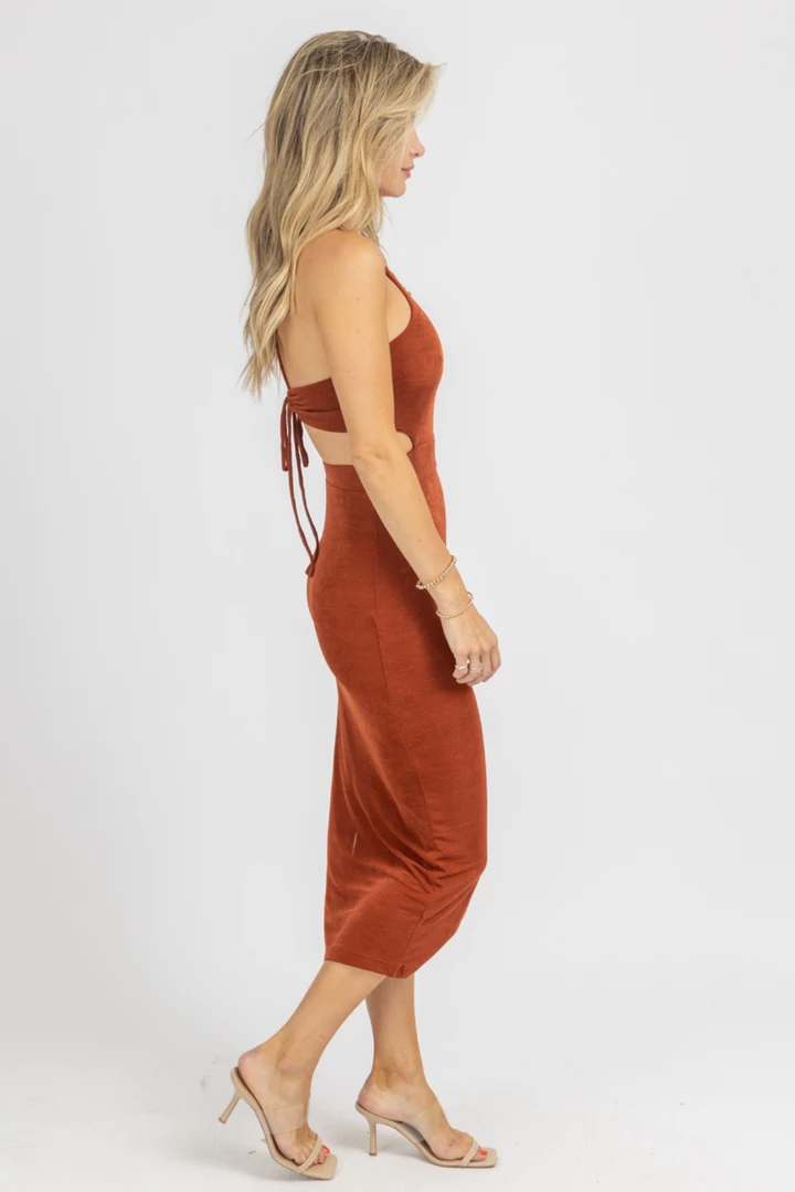 MABLE BRICK SLINKY OPEN-BACK HALTER MIDI DRESS NEW ARRIVALS 4 MABLE BRICK SLINKY OPEN-BACK HALTER MIDI DRESS NEW ARRIVALS
