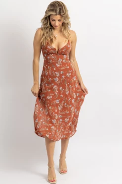 ONE AND ONLY NEW ARRIVALS TUSCAN FLORAL V-WIRE MIDI DRESS