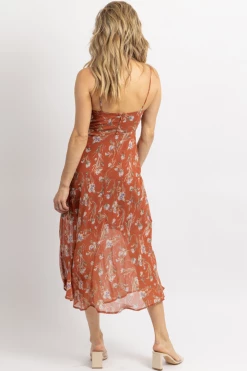 ONE AND ONLY NEW ARRIVALS TUSCAN FLORAL V-WIRE MIDI DRESS