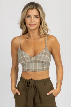 SANS SOUCI SAGE PLAID CROPPED TOP