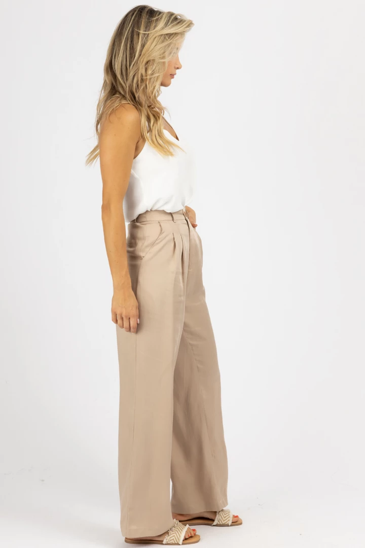 ET CLET KHAKI PLEATED WOVEN PANTS 6 ET CLET KHAKI PLEATED WOVEN PANTS