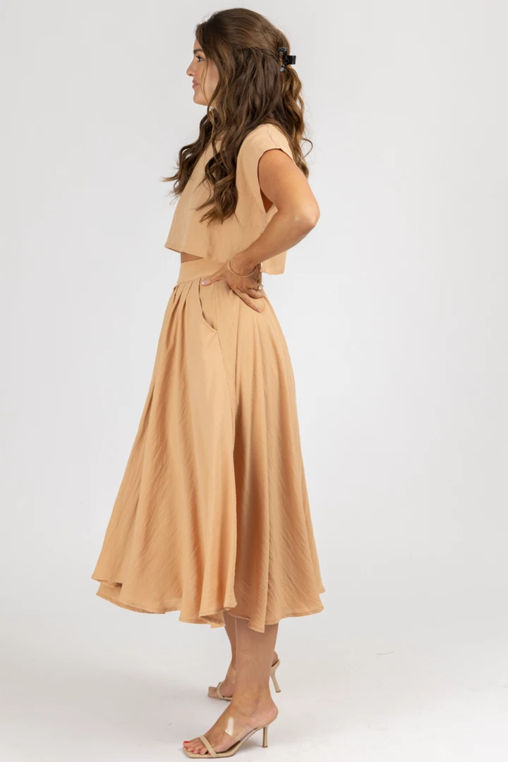 MABLE RICH TAUPE LINENLIKE CROP + MIDI SET 5 MABLE RICH TAUPE LINENLIKE CROP + MIDI SET