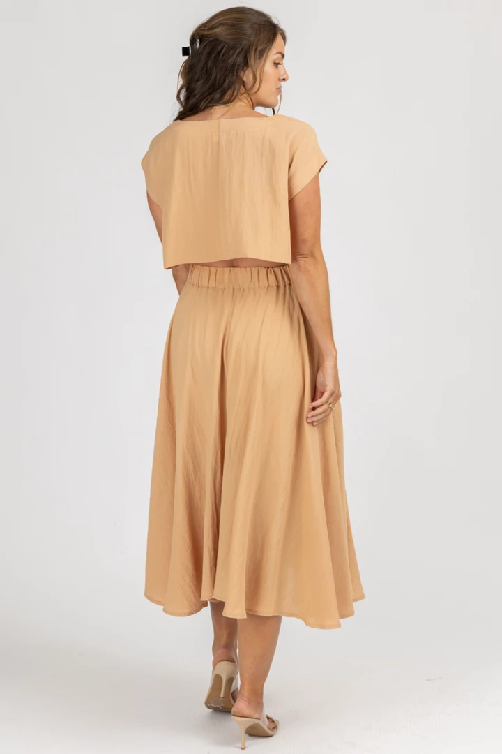 MABLE RICH TAUPE LINENLIKE CROP + MIDI SET 6 MABLE RICH TAUPE LINENLIKE CROP + MIDI SET